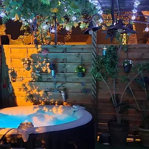  Appartement Dépendance De 30m² Dans Maison Avec Entrée Privée France